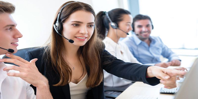 Liên hệ nh88 qua hotline